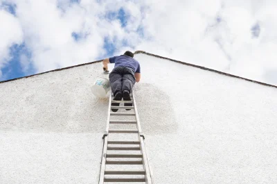 Peinture extérieure à Saint-Montan — façades et ravalement